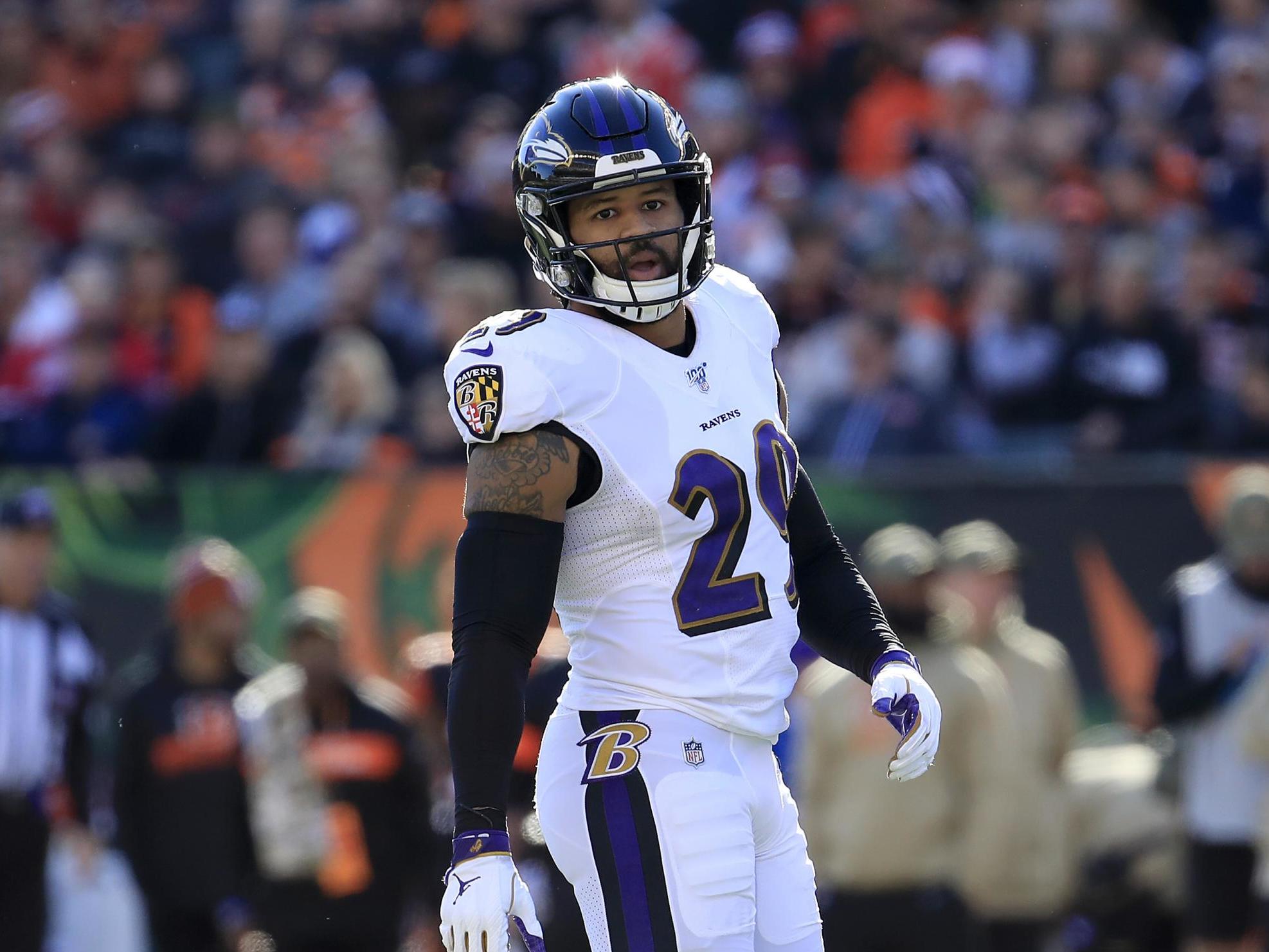 Kuinka Earl Thomas, joka puristui Pro Bowliin seitsemän kertaa, voi yhtäkkiä puhkeaa tunteisiin